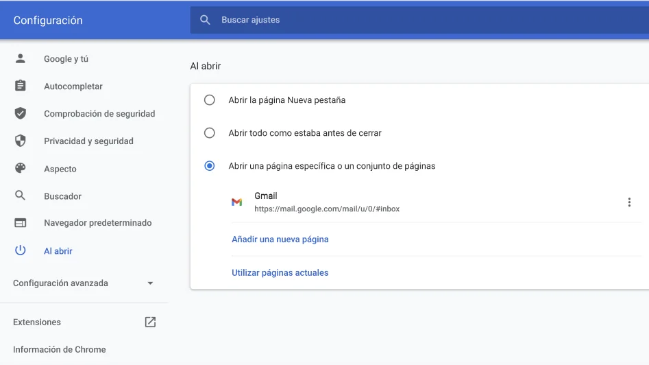 Ventana de configuración del navegador Chrome que muestra el menú de opciones Al abrir.